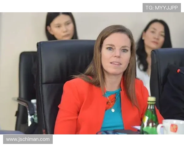 英超球队中美女老板故事